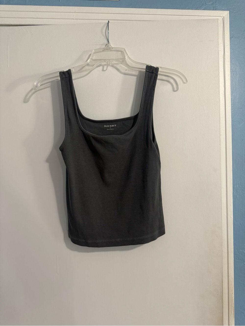 Old Navy Black Scoop Tank Top